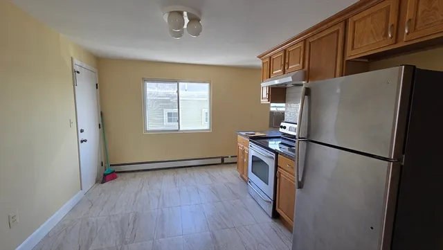 $2,250 | 115 Pearl Avenue, Unit 2, Revere, MA 02151