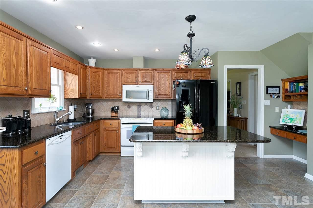 3701 Campbell Road Raleigh, NC 27606 - Photo 5 of 29 Gallery Image 5