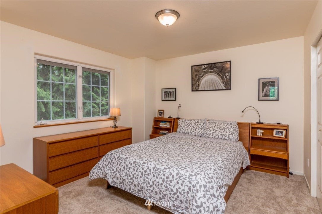 4668 Bell Street Port Townsend, WA 98368 - Photo 17 of 21