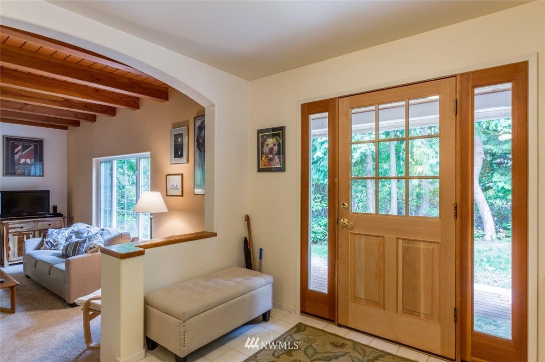 4668 Bell Street Port Townsend, WA 98368 - Photo 3 of 21