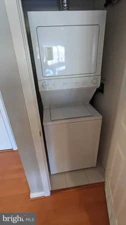 a close up view of washer and dryer