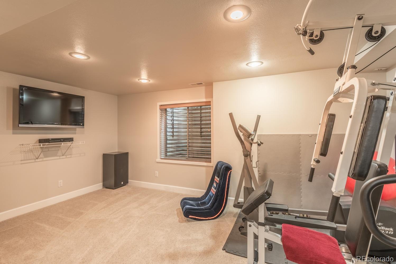 9285 Buttonhill Court Highlands Ranch, CO 80130 - Photo 24 of 32 Gallery Image 24