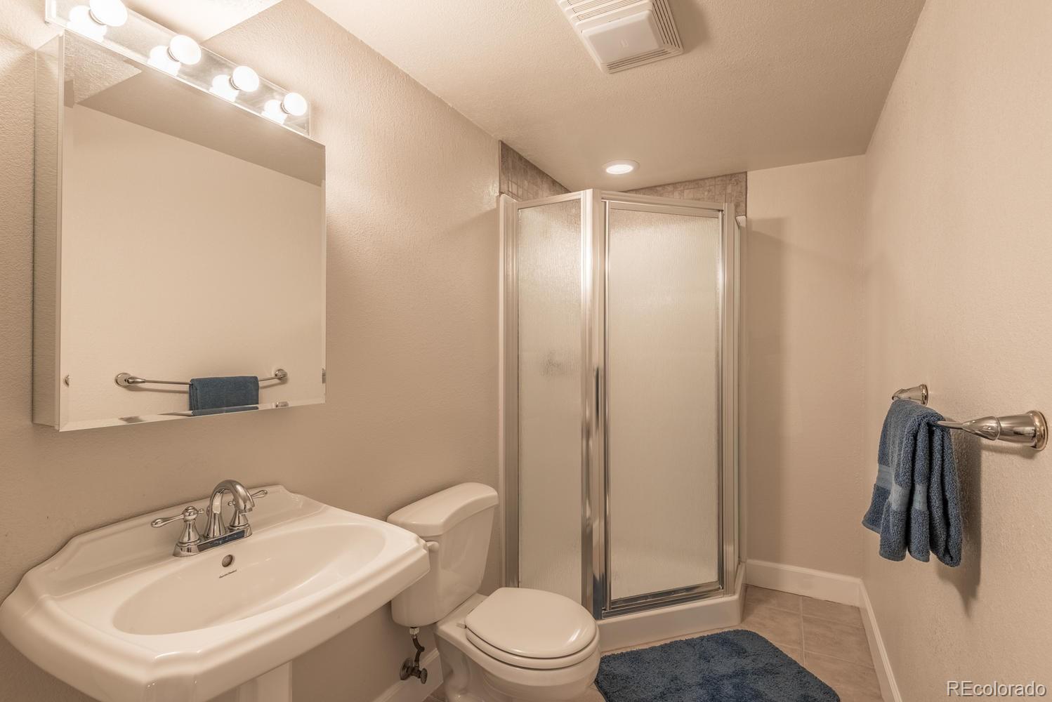 9285 Buttonhill Court Highlands Ranch, CO 80130 - Photo 26 of 32 Gallery Image 26