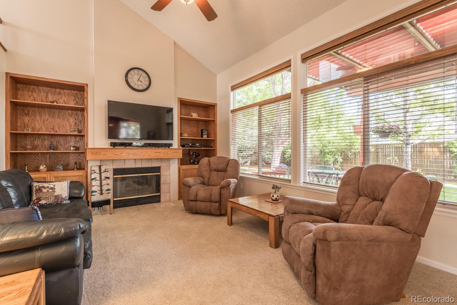 9285 Buttonhill Court Highlands Ranch, CO 80130 - Photo 7 of 32 Gallery Image 7