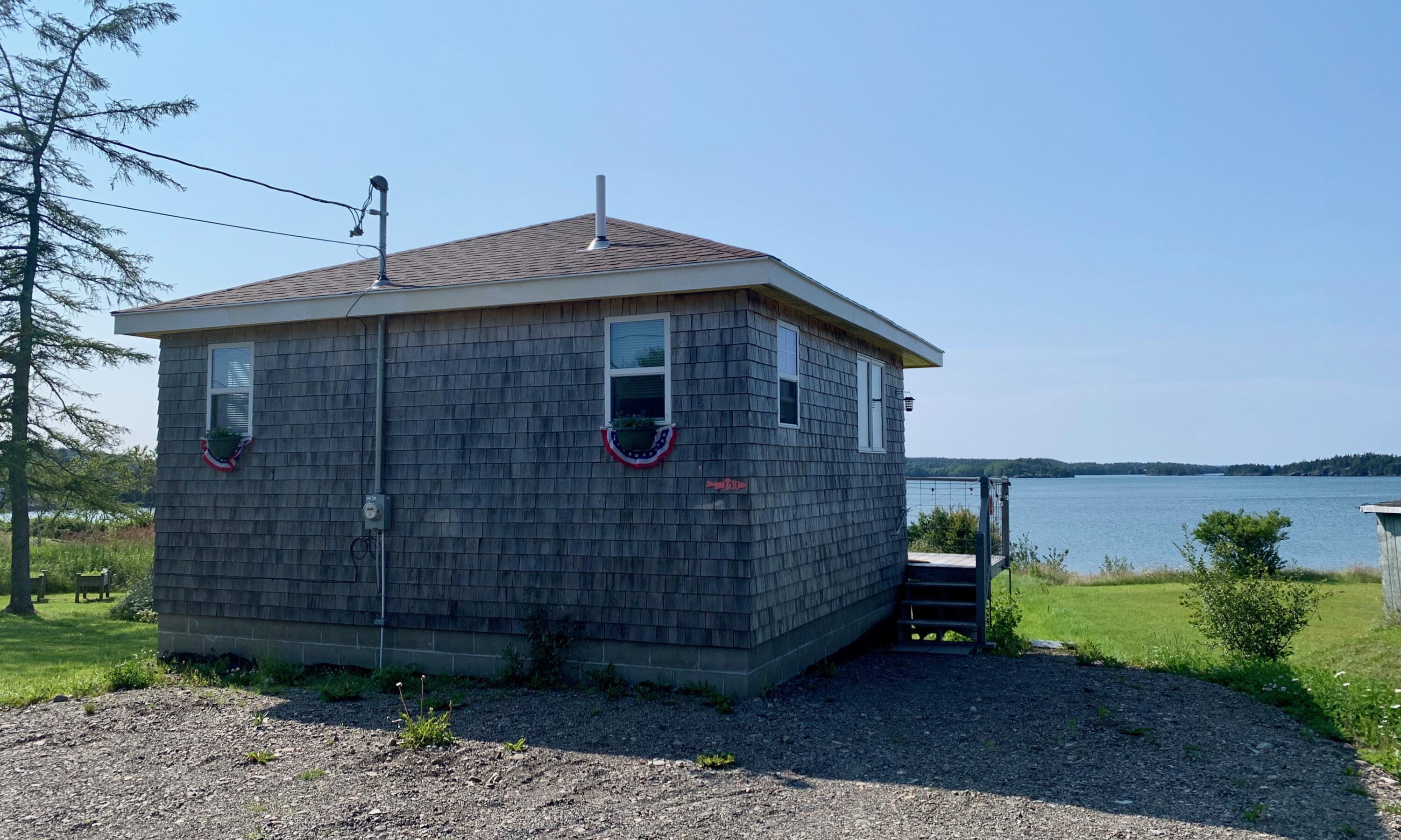 163 Main Street Lubec, ME 04652 - Photo 3 of 33 IMG_1227