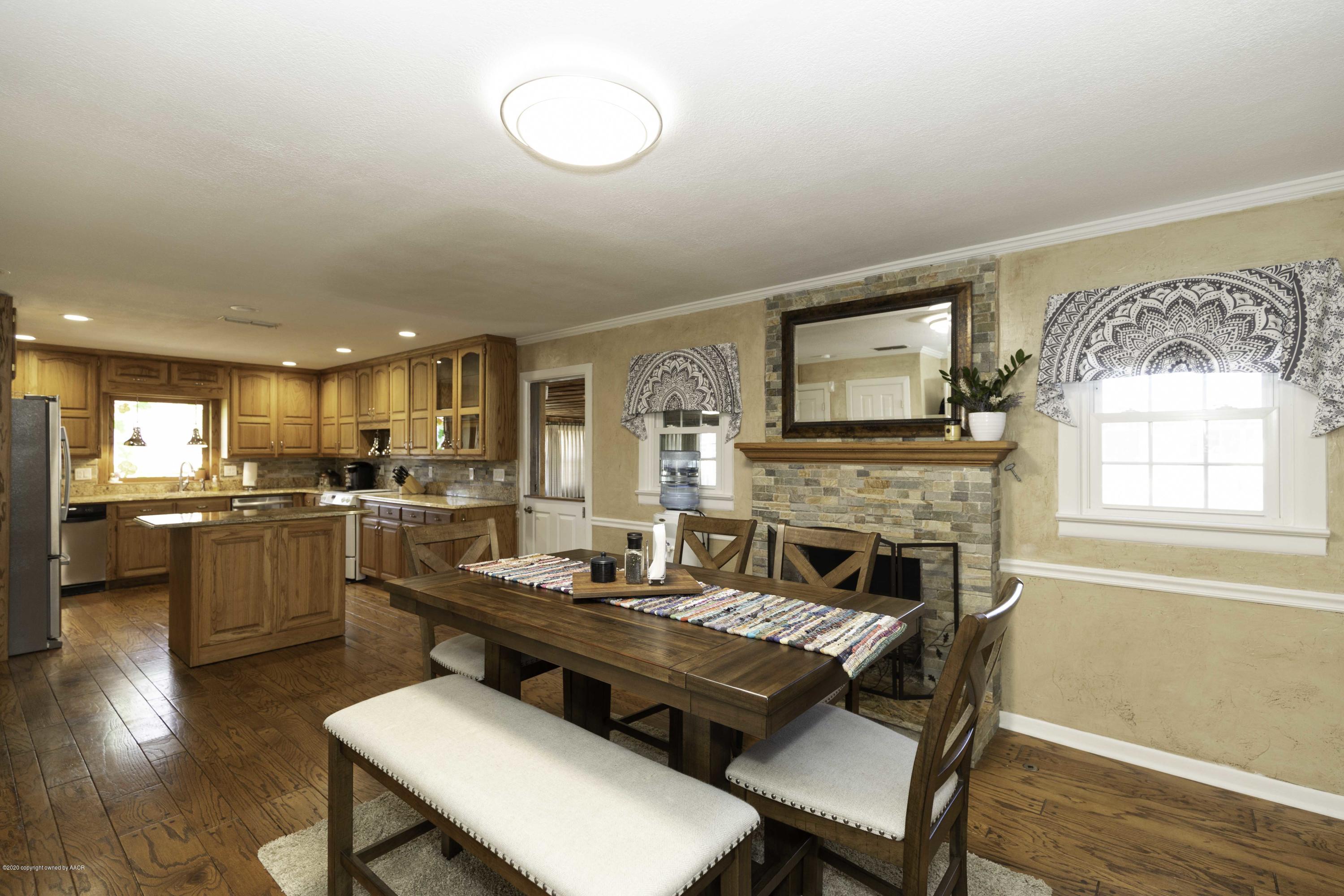 4408 Gem Lake Road Amarillo, TX 79106 - Photo 11 of 41 DINING VIEW 3