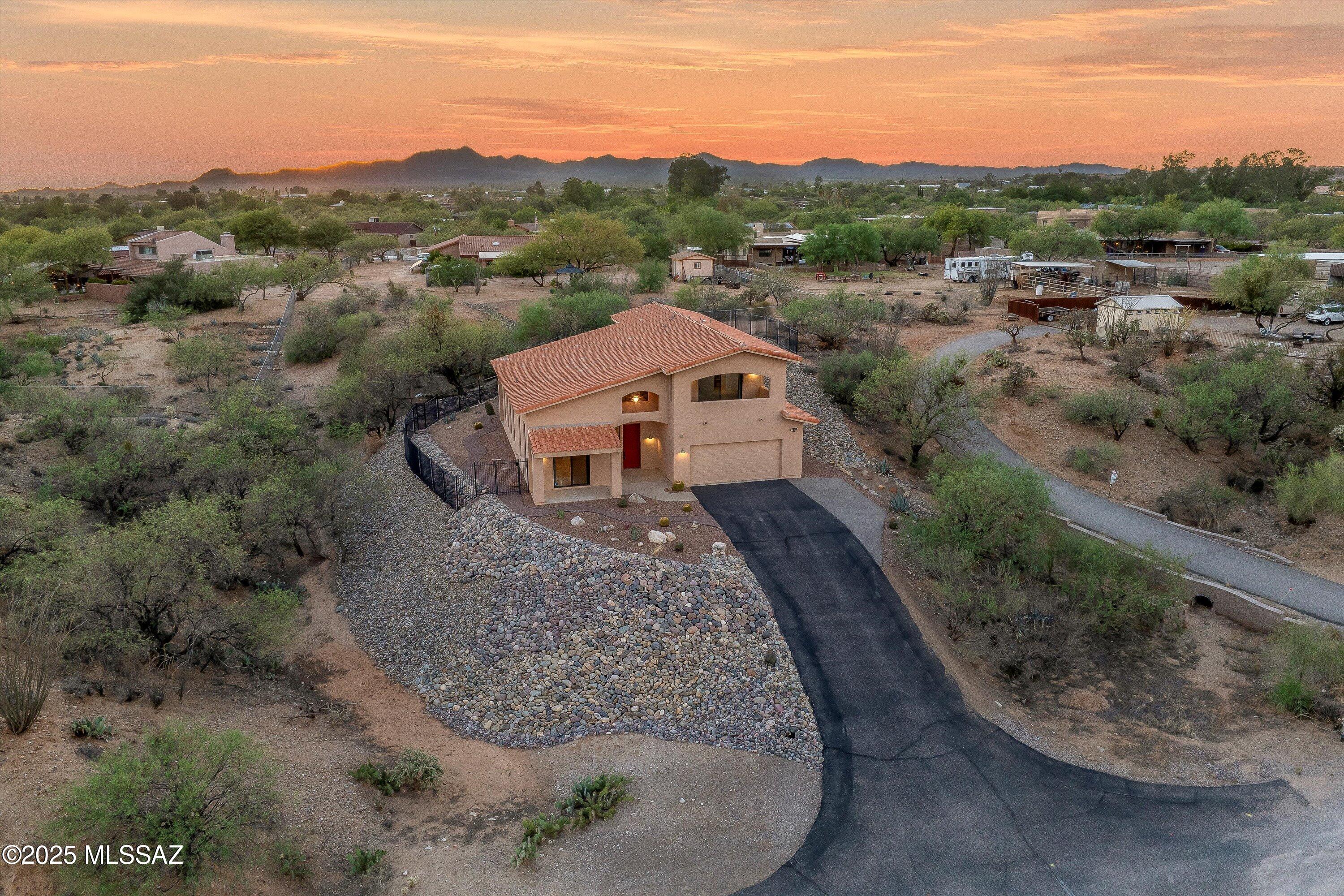 16131 North Meadowcrest Road Tucson, AZ 85739 - Photo 49 of 52 Gallery Image 49