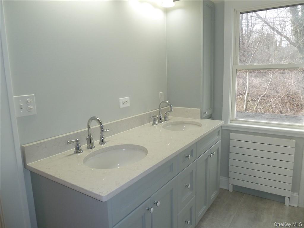 70 Theodore Fremd Avenue, Unit 2 Rye, NY 10580 - Photo 6 of 15 Bathroom