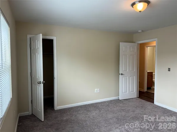 $1,205 | 2345 Carmine Street, Unit 4, Charlotte, NC 28206