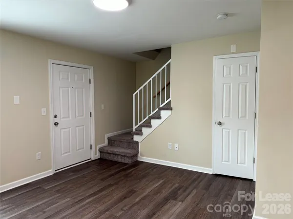 $1,205 | 2345 Carmine Street, Unit 4, Charlotte, NC 28206