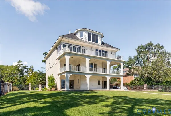 $2,450,000 | 108 Anchor Lane, Yorktown, VA 23692