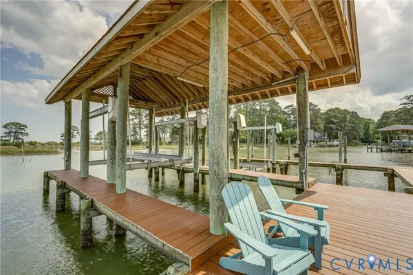 $2,450,000 | 108 Anchor Lane, Yorktown, VA 23692