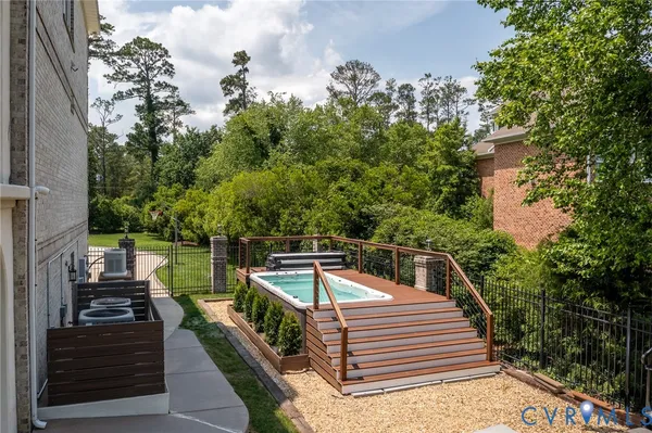 $2,450,000 | 108 Anchor Lane, Yorktown, VA 23692