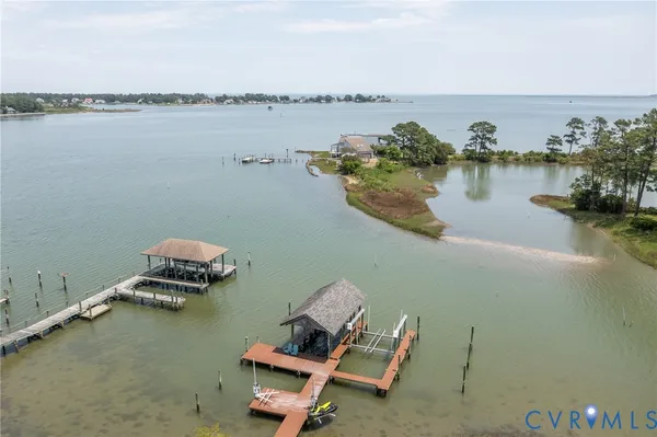 $2,450,000 | 108 Anchor Lane, Yorktown, VA 23692