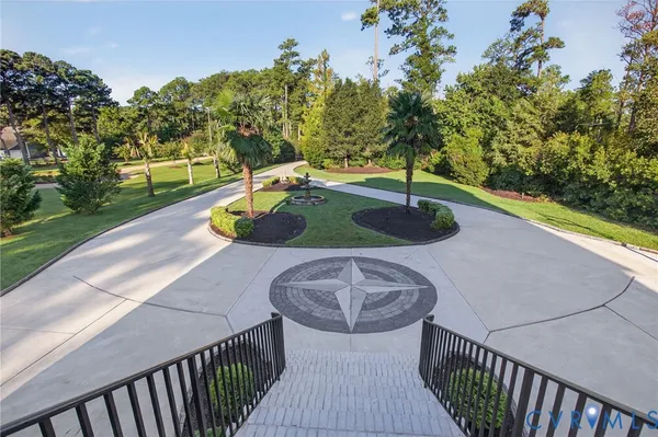 $2,450,000 | 108 Anchor Lane, Yorktown, VA 23692