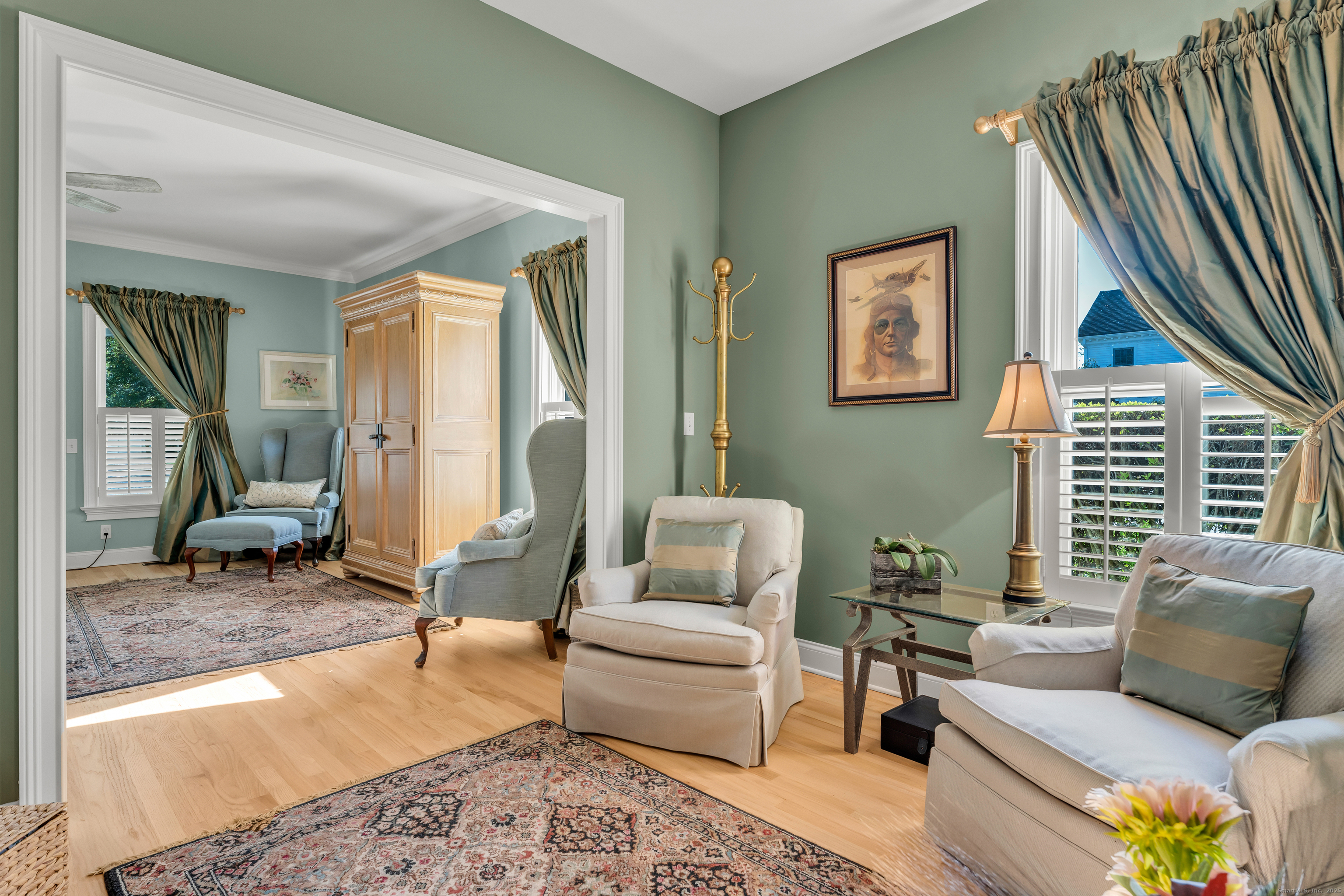 41 Allison Drive Madison, CT 06443 - Photo 27 of 40 a living room with furniture and a couch
