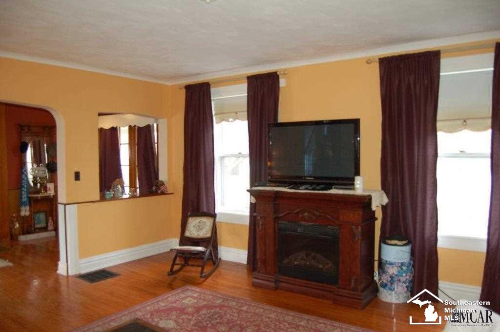 2037 West Sterns Road Temperance, MI 48182 - Photo 20 of 23 21434767-19.JPG