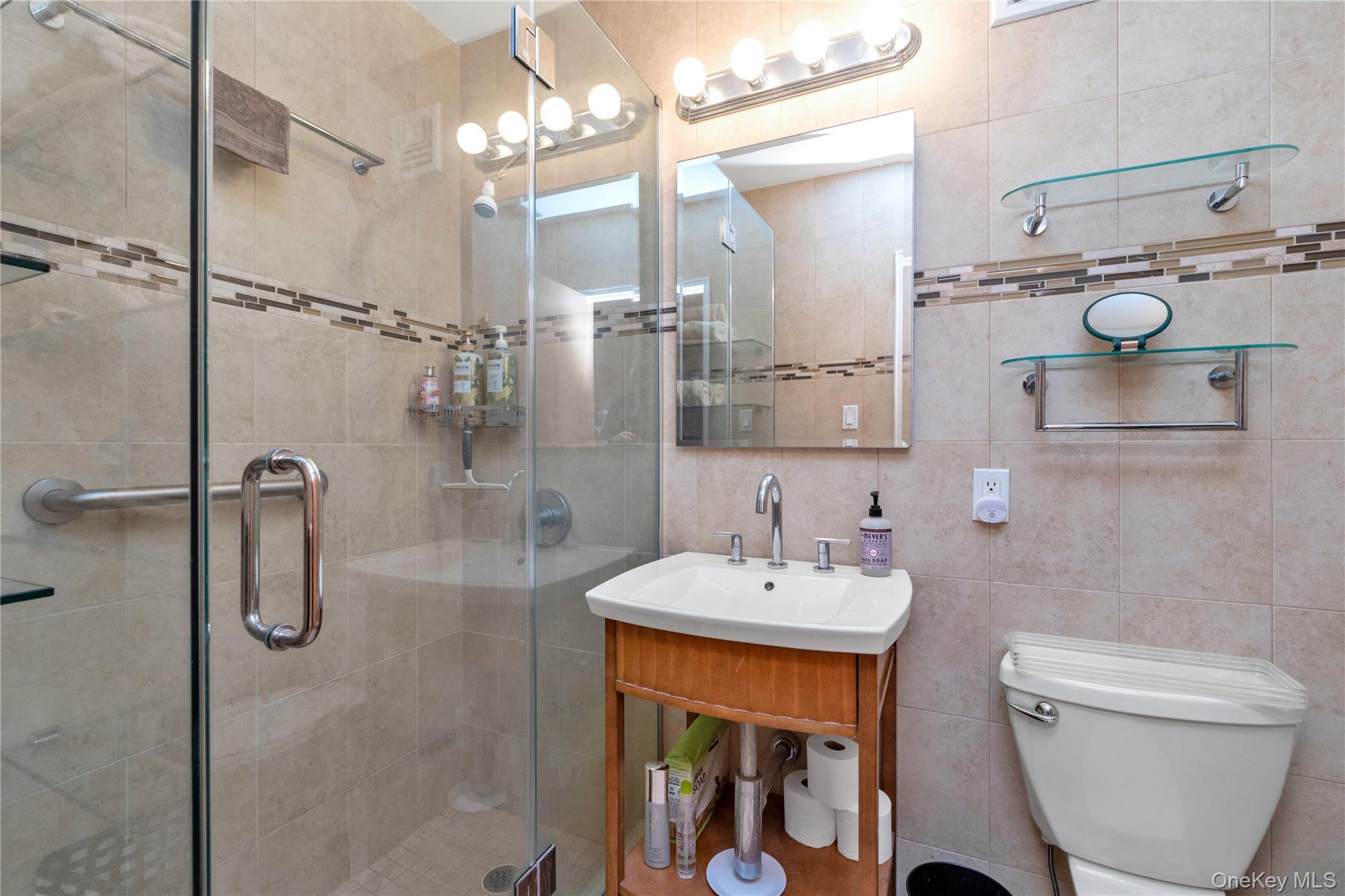830 Shore Road, Unit 3I Long Beach, NY 11561 - Photo 12 of 23