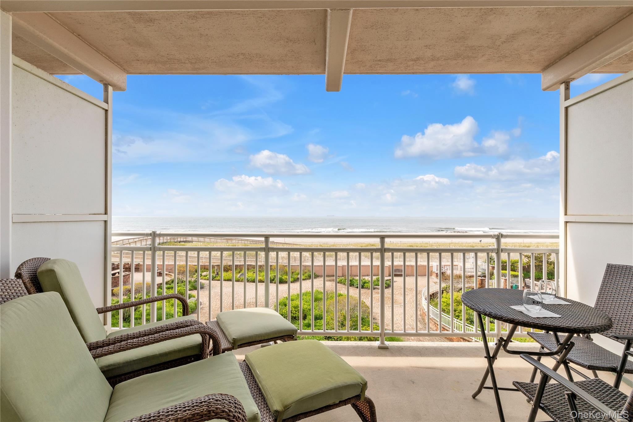 830 Shore Road, Unit 3I Long Beach, NY 11561 - Photo 13 of 23