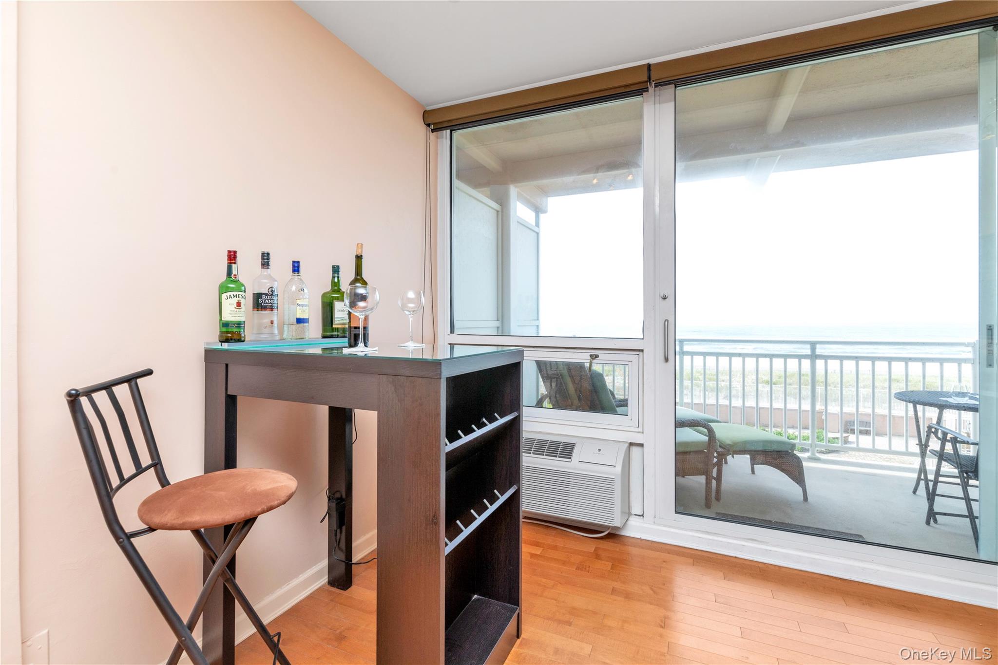 830 Shore Road, Unit 3I Long Beach, NY 11561 - Photo 6 of 23