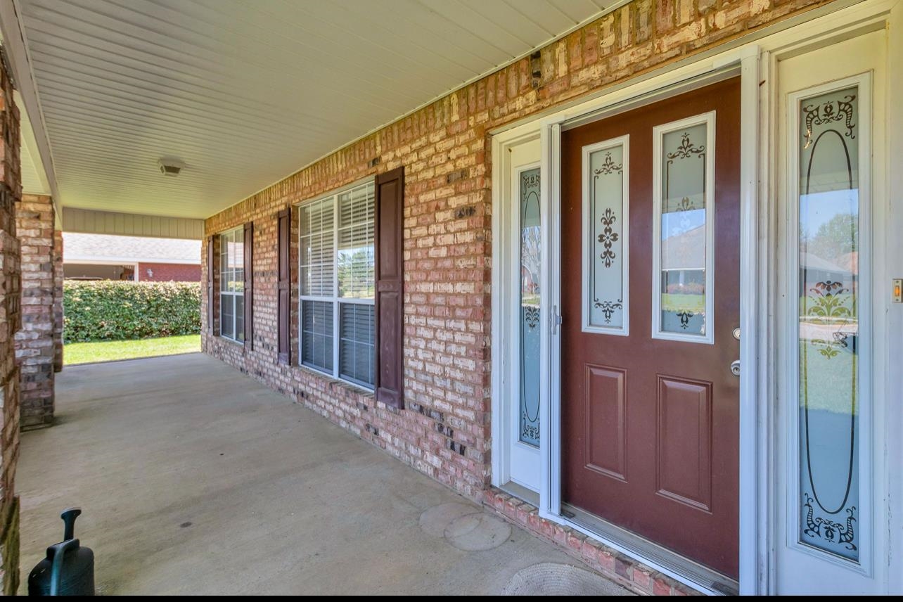 16366 Tempest Drive Foley, AL 36535 - Photo 4 of 39