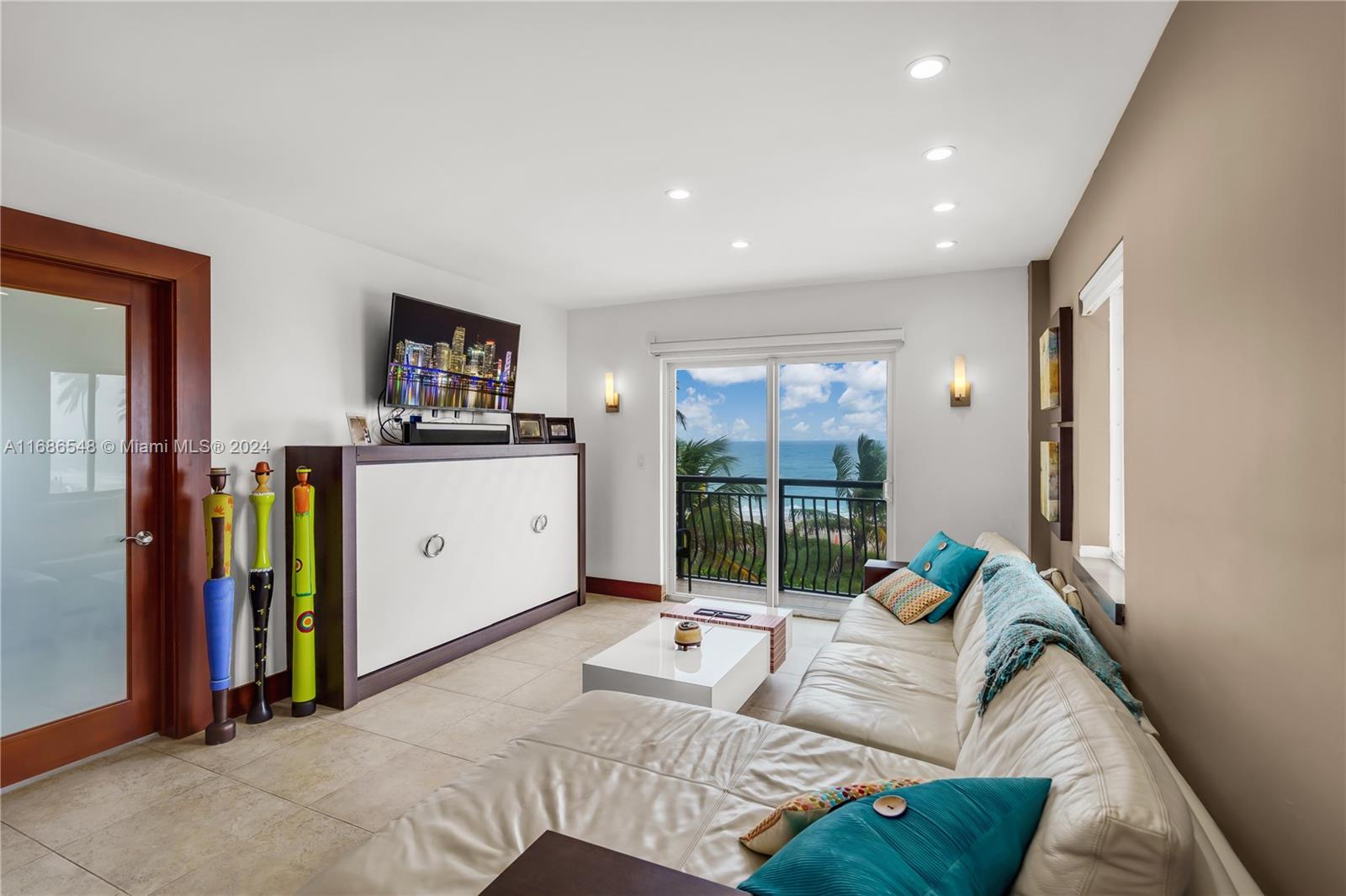 1815 North Surf Road, Unit 304 Hollywood, FL 33019 - Photo 14 of 30 Gallery Image 14