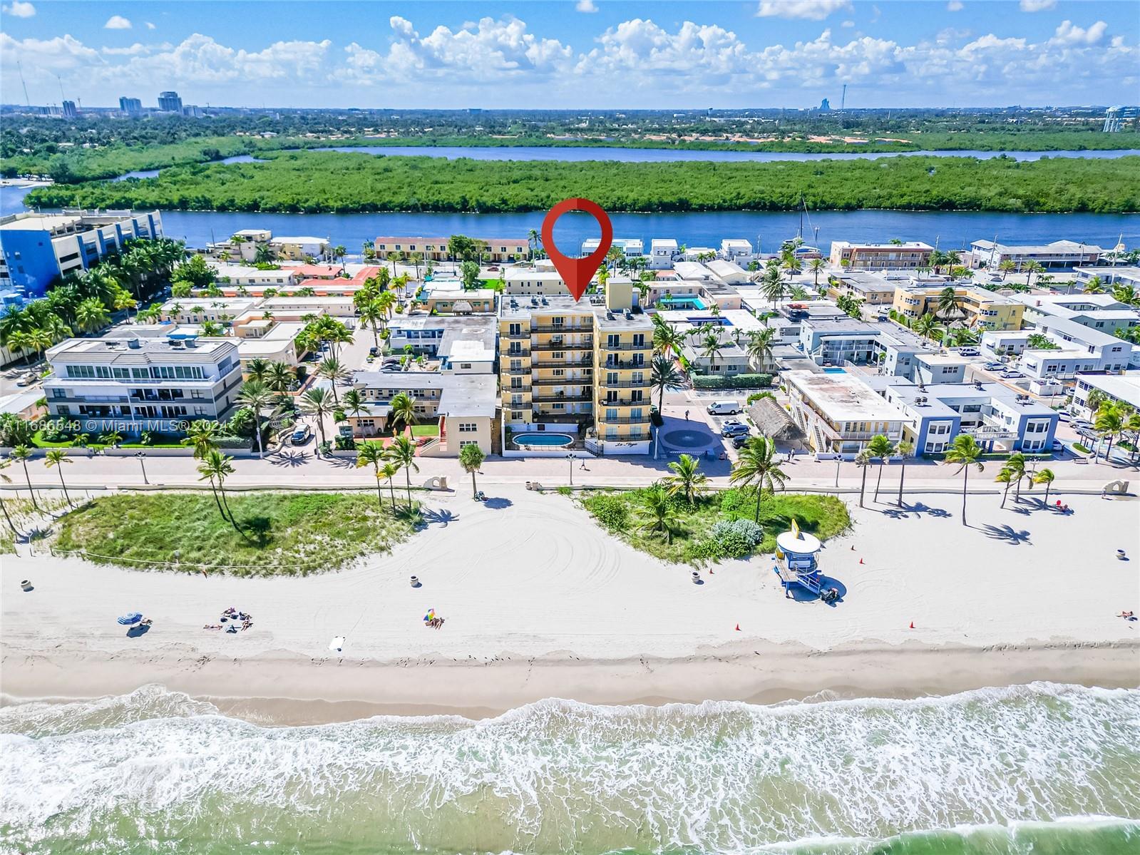 1815 North Surf Road, Unit 304 Hollywood, FL 33019 - Photo 3 of 30 Gallery Image 3