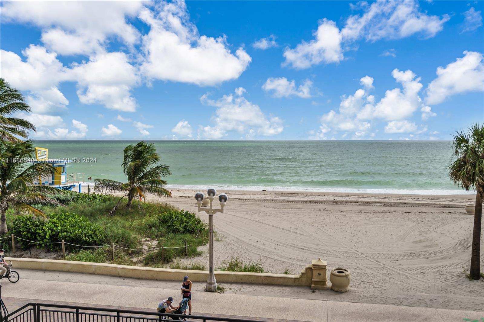 1815 North Surf Road, Unit 304 Hollywood, FL 33019 - Photo 6 of 30 Gallery Image 6