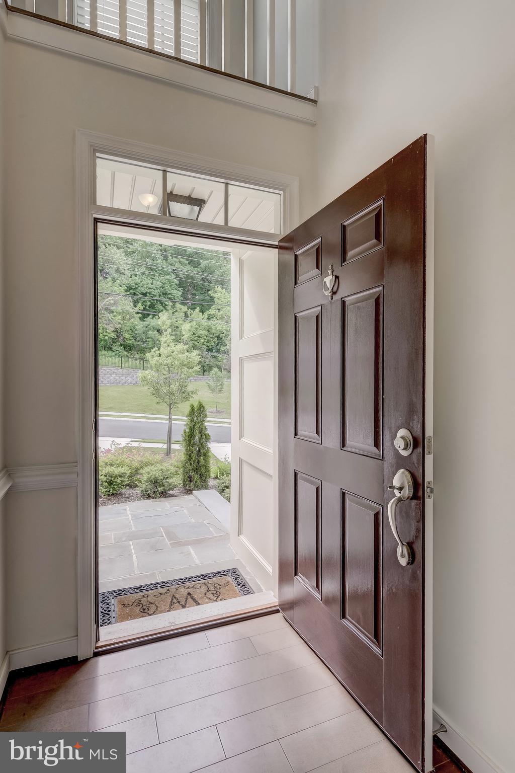 13930 Fox Hill Road Sparks, MD 21152 - Photo 2 of 30 Foyer