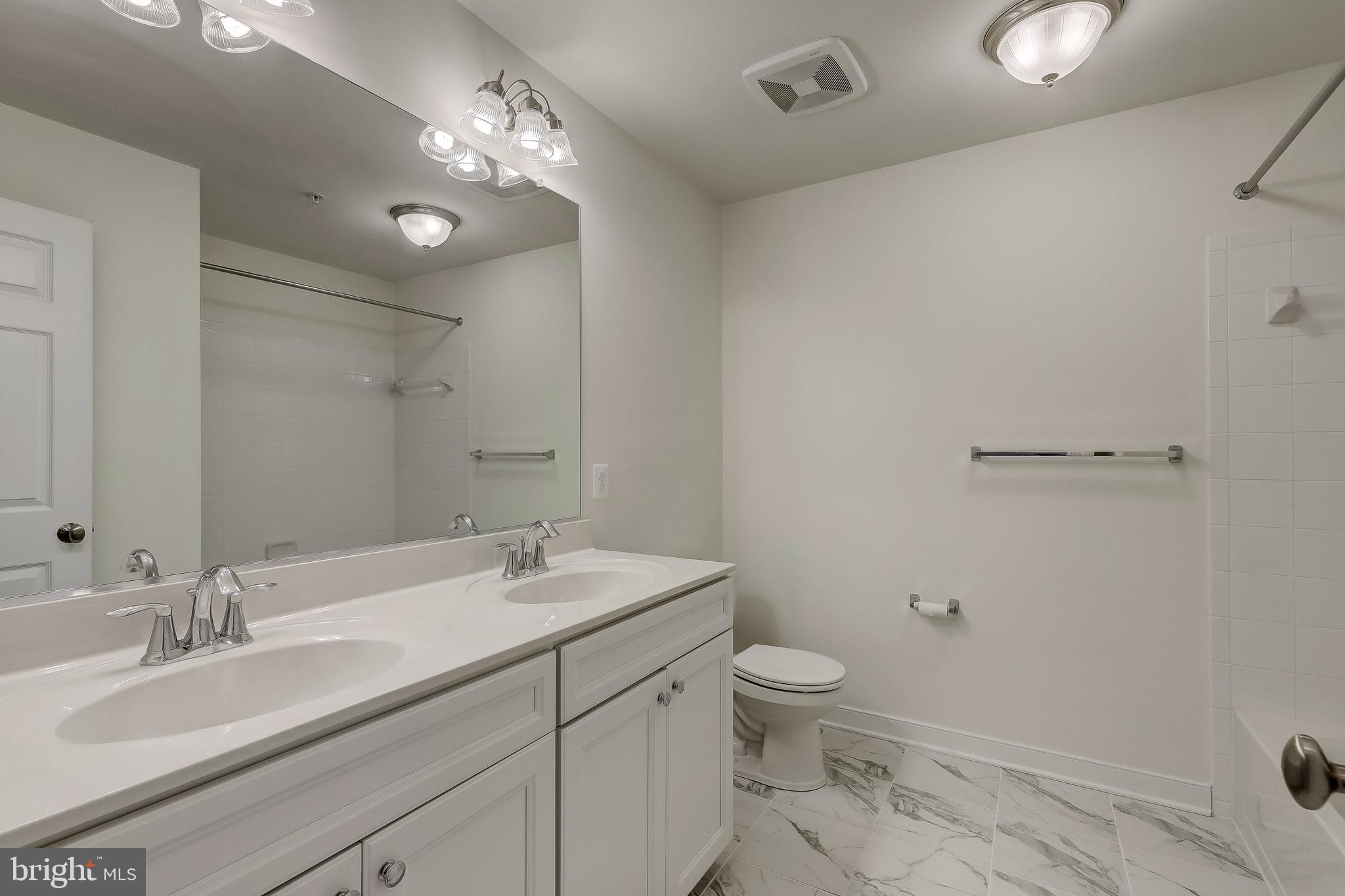 13930 Fox Hill Road Sparks, MD 21152 - Photo 20 of 30 Hall Bath