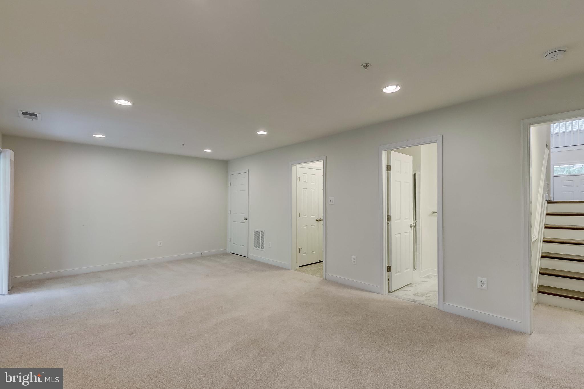 13930 Fox Hill Road Sparks, MD 21152 - Photo 24 of 30 Family Room