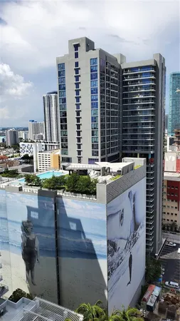 $3,595 | 253 Northeast 2nd Street, Unit 2301, Miami, FL 33132