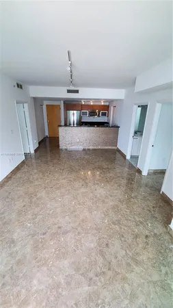 $3,595 | 253 Northeast 2nd Street, Unit 2301, Miami, FL 33132