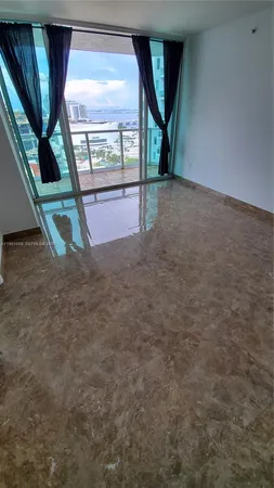 $3,595 | 253 Northeast 2nd Street, Unit 2301, Miami, FL 33132