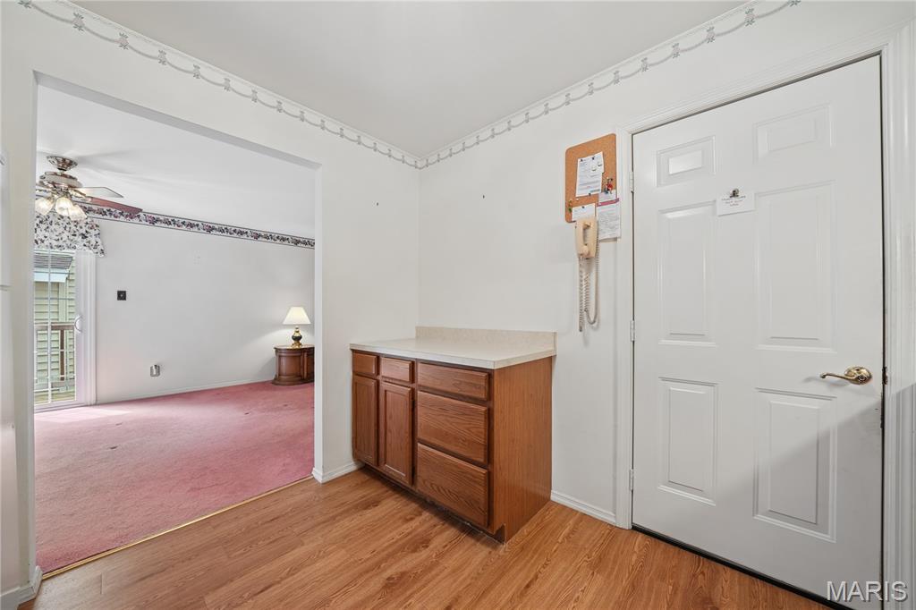 528 Spring Glen Drive Ballwin, MO 63021 - Photo 11 of 24