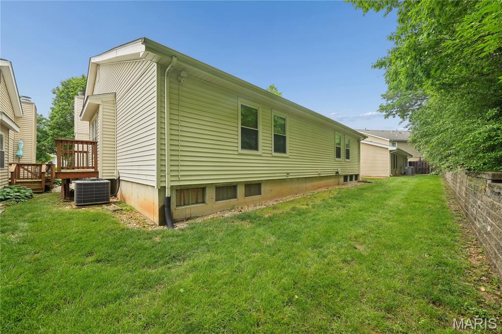 528 Spring Glen Drive Ballwin, MO 63021 - Photo 21 of 24