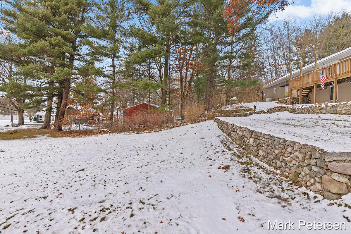 1660 Vining Road Greenville, MI 48838 - Photo 38 of 49 IMG_1036