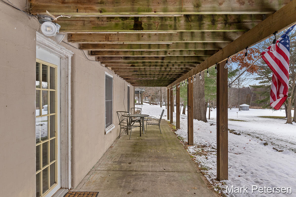 1660 Vining Road Greenville, MI 48838 - Photo 41 of 49 IMG_1039