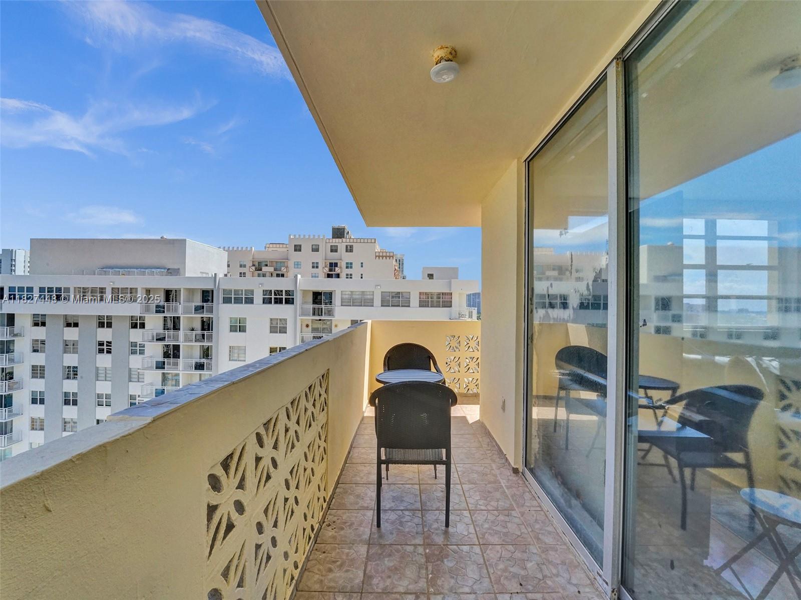 1833 South Ocean Drive, Unit 1702 Hallandale Beach, FL 33009 - Photo 46 of 80