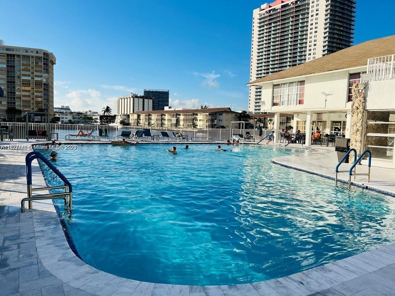 1833 South Ocean Drive, Unit 1702 Hallandale Beach, FL 33009 - Photo 74 of 80