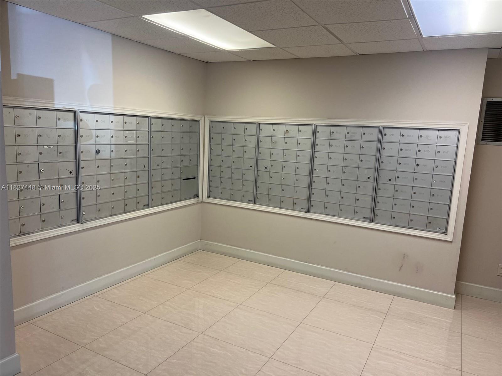 1833 South Ocean Drive, Unit 1702 Hallandale Beach, FL 33009 - Photo 76 of 80 a view of an empty room with a window