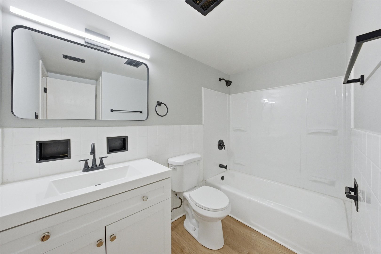 3127 Bernice Road, Unit 5 Lansing, IL 60438 - Photo 11 of 14