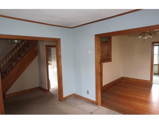 17 Maple Street West Springfield, MA 01089 - Photo 8 of 18 Gallery Image 8