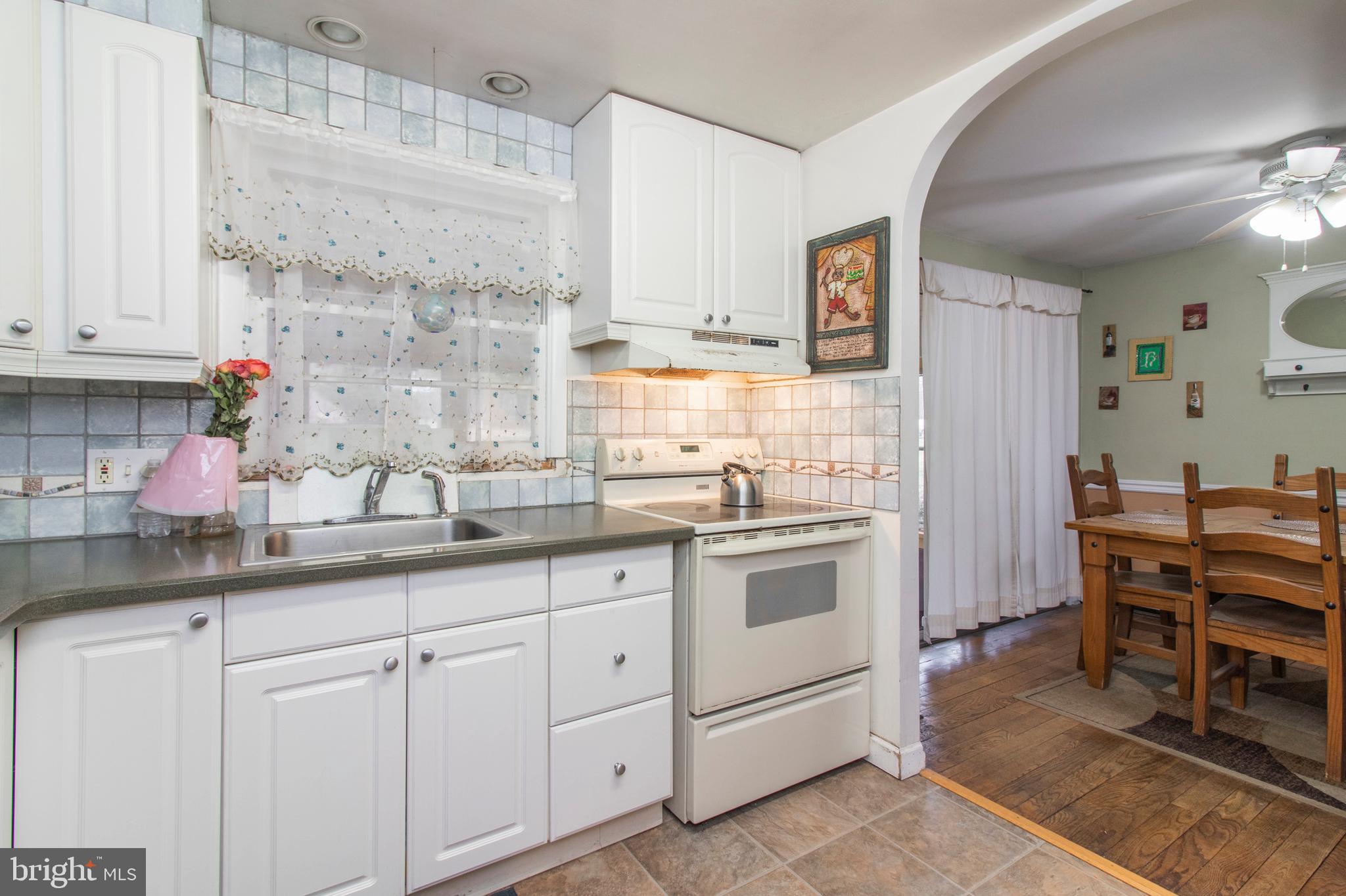 71 Duane Road Doylestown, PA 18901 - Photo 14 of 34
