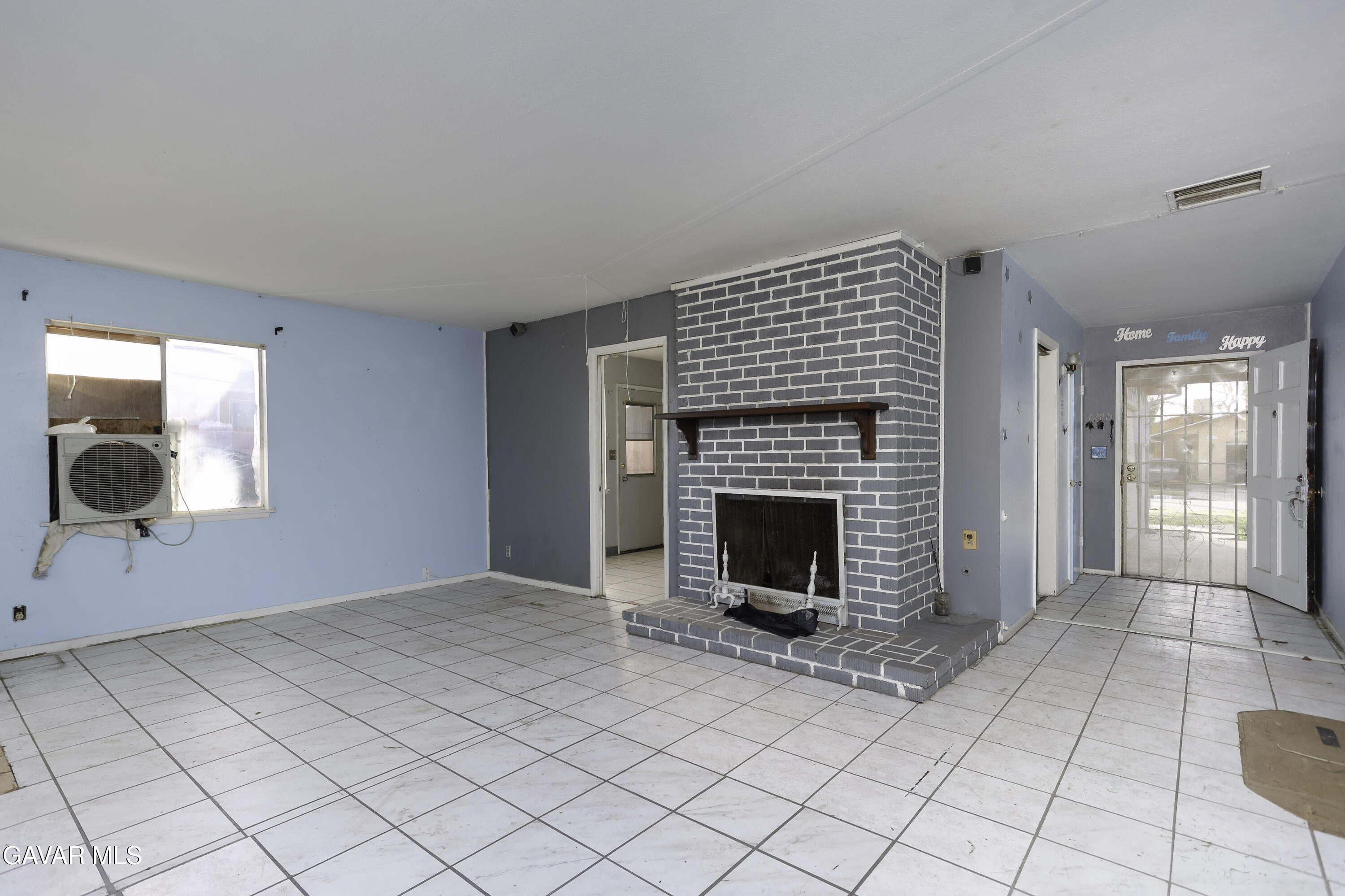 44432 Stanridge Avenue Lancaster, CA 93535 - Photo 7 of 20 IMGM0012-Edit-Edit