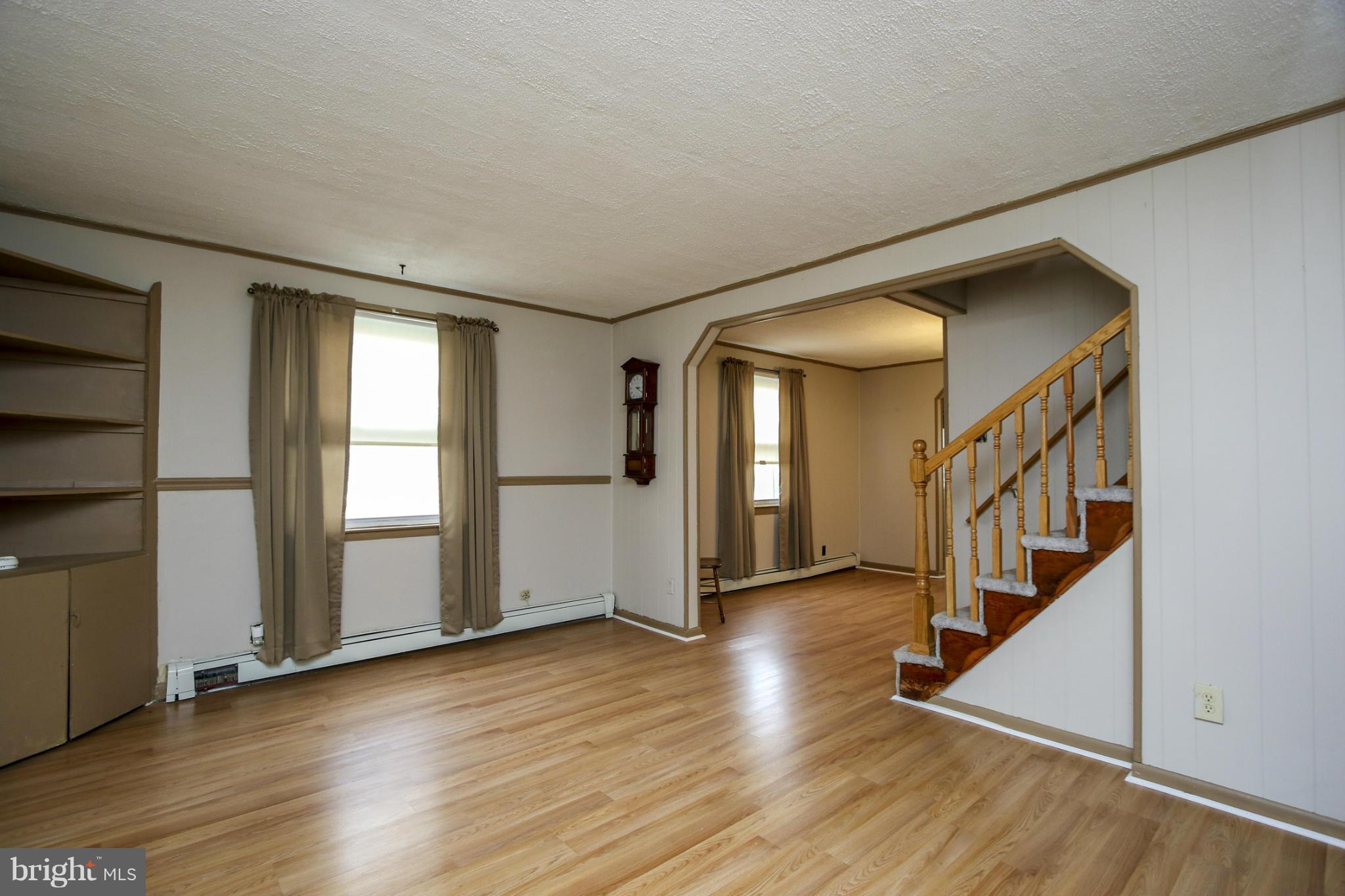 8227 Longpoint Road Baltimore, MD 21222 - Photo 10 of 20 Interior (General)