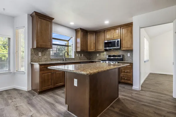 $675,000 | 800 Treasure Lane, Manteca, CA 95337