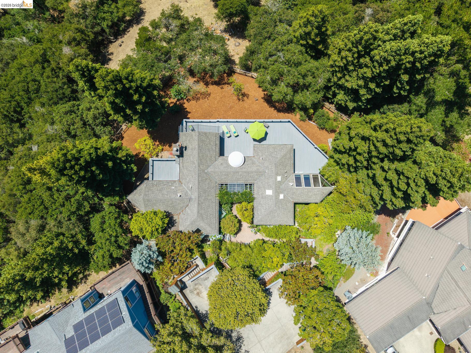 2223 Tunnel Road Oakland, CA 94611 - Photo 5 of 61