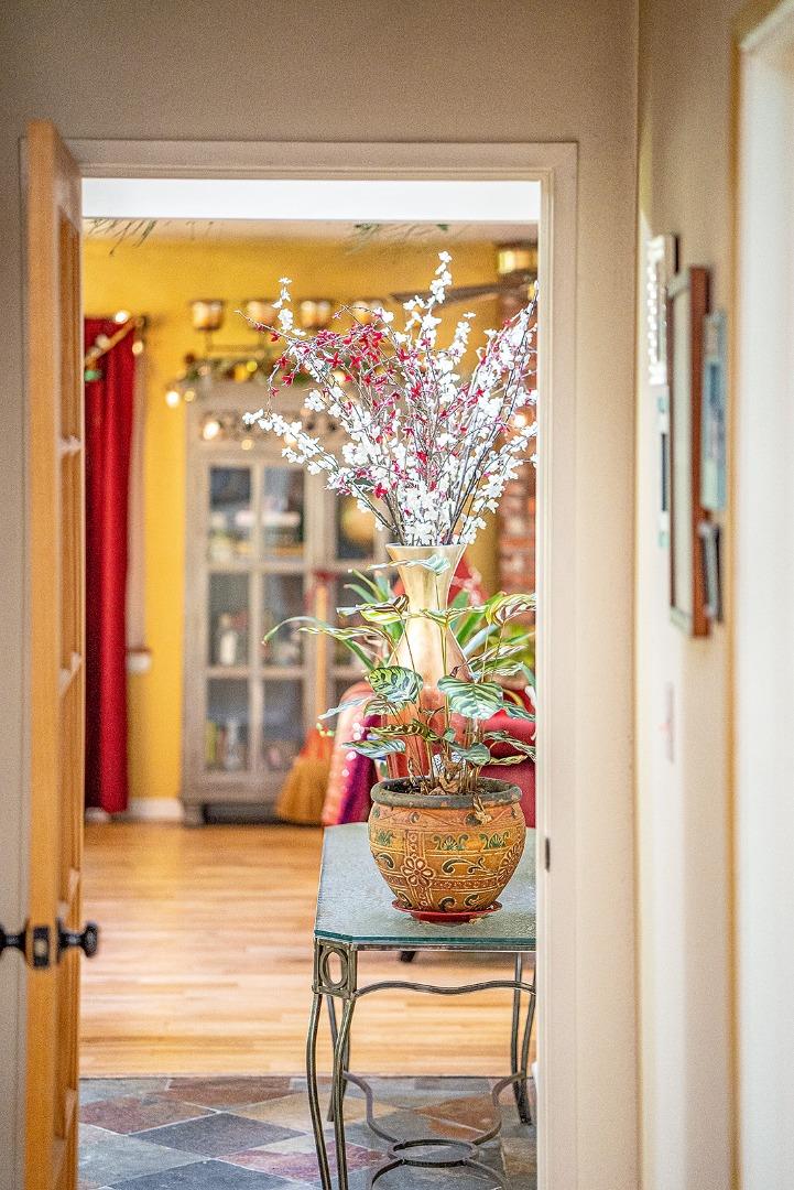 850 Day Valley Road Aptos, CA 95003 - Photo 2 of 28 Gallery Image 2