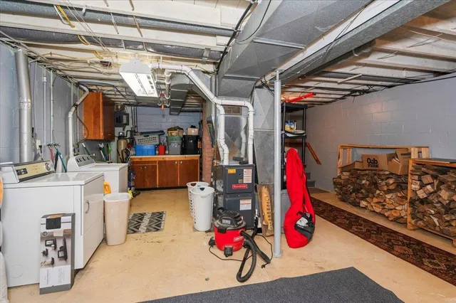 $294,900 | 109 Highway 61 West, Esko, MN 55733